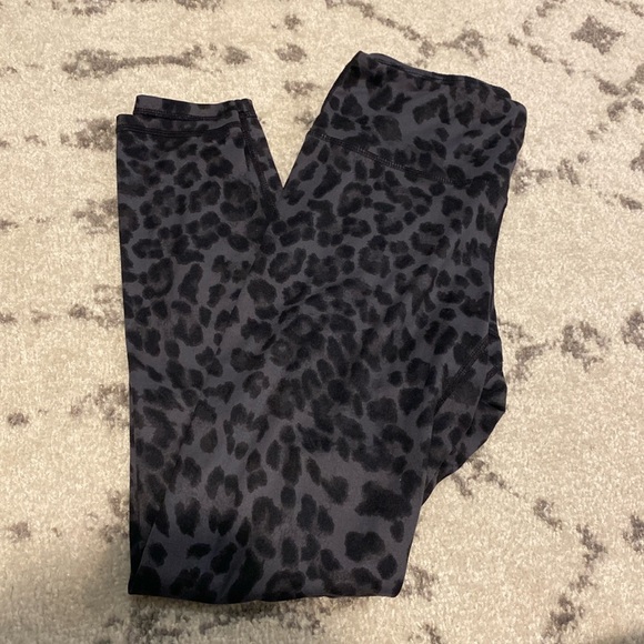 Rae Mode leopard leggings - Picture 2 of 3